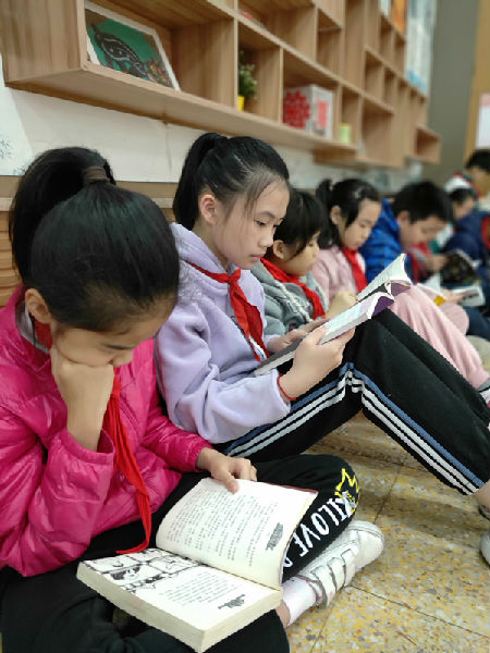 看书4.jpg